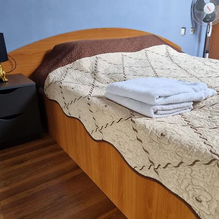 Penthouse Apartament 2 Floors, 2 Bedroom , 2 Bath, 120 Sqm , Inside Yard Parking Cluj-Napoca Exterior photo