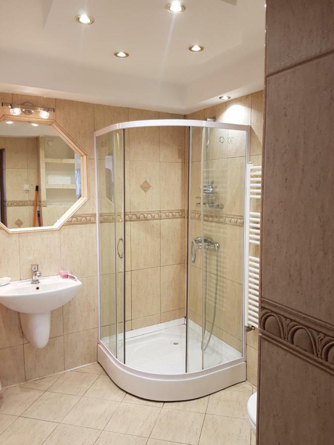 Penthouse Apartament 2 Floors, 2 Bedroom , 2 Bath, 120 Sqm , Inside Yard Parking Cluj-Napoca Exterior photo